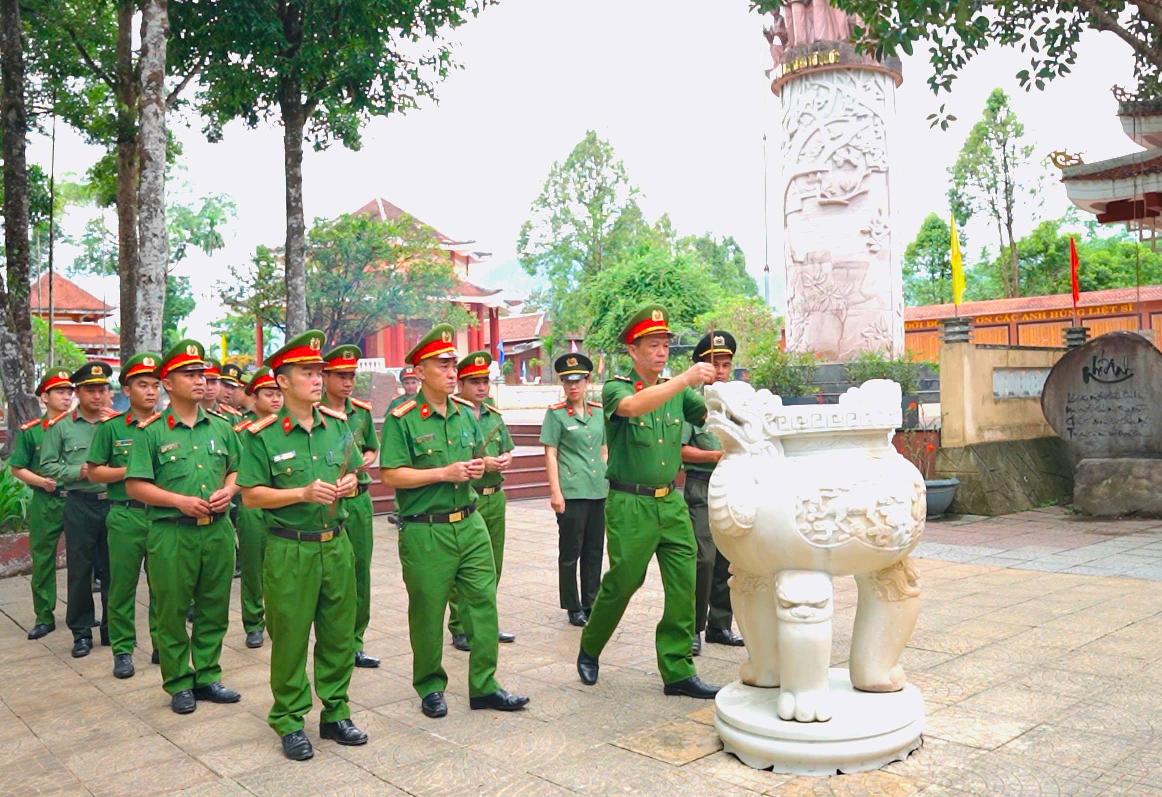 anh tin bai